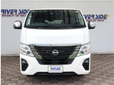 【車屋】として、長く車業界に従事した経験豊富なスタッフが在籍しております。