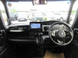 視界が良好でどなたでも運転がしやすいのでお勧めです!!