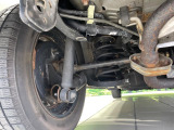 お車を安心してお乗りいただく為には、足回りの定期点検が欠かせません。サービスサポート(有償保証)では無料点検もご提供しており、安心のカーライフをお過ごしいただけるサポート体制が整っています。