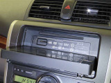 CD、DVDの再生ができます。