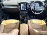 XC40 B4 AWD インスクリプション 4WD 