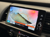バックギアに入れるだけで自動でリヤカメラに切り替わります!車庫入れやバックが苦手な方にオススメ!