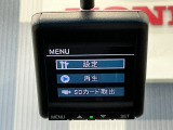 純正ドライブレコーダーが前後に付いております!万が一の時や楽しいドライブシーンの記録・再生が可能です!