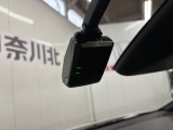 純正のドライブレコーダーを装備!!万が一の時にはしっかりと映像が残ります!煽り運転や事故が多いこのご時世。安心の為には着いていて欲しいオプション装備ですね♪