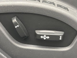 【パワーシート】スイッチ一つで簡単にシート位置の微調整が可能!電動だから力もいりません!自分に最適なシートポジションにセットして、快適なドライブをお楽しみください。