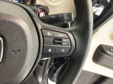 クルーズコントロールを装備しています。高速道路などで一定の速度で走ってくれるので運転が楽ですよ!速度を設定できますので、スピードの出しすぎにも注意できます。