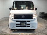 フロントマスクは個性もいっぱい! 人気の車です。