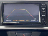 狭い駐車場や立体駐車場などもリアルに映るバックガイドモニター付でラクラク駐車♪