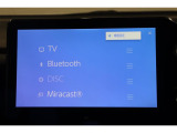 Bluetoothオーディオ対応しています。スマートフォンなどをカーオーディオへ無線で接続し、お気に入りの音楽を再生可能。