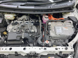 親切・丁寧な専門メカニックスタッフが応対!・車検・点検整備・事故等の修理などアフターサービスも安心。お車のカスタマイズもネクステージのサービススタッフまでご相談ください!
