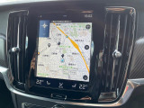 【9インチタッチスクリーン純正HDDナビ】「Apple Car Play」「Android Auto」対応のボルボ先進ナビゲーション「SENSUS」。最新地図データへ無料更新してお渡しします。