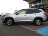 フォレスター 2.0 ツーリング 4WD 