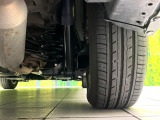 お車を安心してお乗りいただく為には、足回りの定期点検が欠かせません。サービスサポート(有償保証)では無料点検もご提供しており、安心のカーライフをお過ごしいただけるサポート体制が整っています。