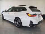 数ある認定中古車の中から群馬BMWプレミアムセレクション前橋をご覧いただきまして誠にありがとうございます。ベテランスタッフがお客様のご質問に丁寧にご回答させていただきますので宜しくお願いします。