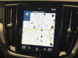 【9インチタッチスクリーン純正HDDナビ】「Apple Car Play」「Android Auto」対応のボルボ先進ナビゲーション「SENSUS」。最新地図データへ無料更新してお渡しします。