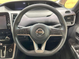【ステアリングスイッチ】運転中、前方から目線をそらすことなく、オーディオ等の操作が可能な便利機能!安心&快適なドライブを演出してくれます♪