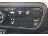 シートヒーター装備付き車!!座席に埋め込まれた電熱線によりシートを暖めることが出来る装備で、温められたシートは、寒い冬には最適です!!