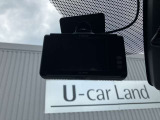 もしもの時の記録に安心なフロントドライブレコーダーです。