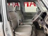 運転席広々