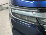 LEDヘッドライトは、点灯の瞬間から最大光量を発揮し、突然暗くなるトンネルなどでの安定感を高めます。