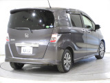 ボディクリーニング後、愛車をピカピカの状態へ保護するコーティング「ブライトパック」がおススメです!水垢がつきにくく、手入れがしやすくなりますよ!いつも愛車をきれいにしておきたい方におススメです。