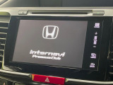 【メーカー純正HDDナビ】インテリアに溶け込むスタイリッシュな「専用設計」メーカーナビを装備♪視認性や操作性など基本性能にも優れ、より上質なカーライフをお楽しみいただけ