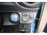 【プッシュスタートスイッチ】スマートキーを携帯していればキーを取り出さずにプッシュ操作一つでエンジンの始動が可能です♪