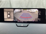 狭い場所での駐車やすれ違いなどでより的確な運転操作に役立つ360&deg;ビューモニターが装備されています。