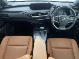 UX 250h バージョンC 本革シート 修復歴無し