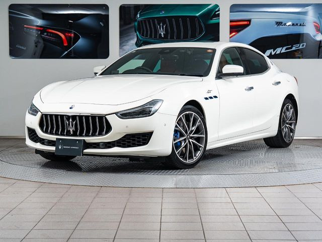 ギブリ GT ペッレ イントレッチァータ