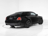 Rolls-Royceならではの「魔法の絨毯」のような乗り心地をお楽しみください。