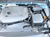 当店の認定中古車(VOLVO APPROVED CAR)はメーカー基準の車齢・走行に応じた内外装・機関の176項目もの項目に厳密な点検を実施。すべての基準を満たした自信を持ってお届けする中古車です。