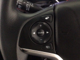 ステアリングリモコンは、運転中でも簡単に音量調整やチャンネル変更もできます!わき見運転防止にもつながるので安心です♪