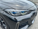 また、BMW正規認定中古車は、エマージェンシーサービスが自動付帯。24時間365日、皆様のカーライフをサポート致します。確かな安心のうえで、「駆けぬける歓び」をご堪能ください。