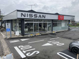 当店は新車店舗と併設にて営業しております!お車でお越しの際は新車駐車場をご利用下さい。スタッフがお出迎えに伺います!