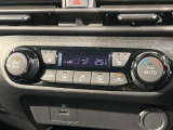 【シートヒーター】寒い日に重宝するシートヒーター!エアコンより早く温まってくれるので寒がりの人も安心ですね♪エアコンの温風は乾燥するから苦手、という方にもをおすすめです。
