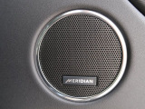 MERIDIANは英国のプレミアムオーディオブランドです。重低音から高音域までしっかりと再現でき、コンサートのような臨場感溢れる音響空間を実現します。どうぞ店頭にてご体感ください。