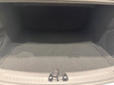 ラゲッジスペースは、普段のお買い物などでも十分な400Lの広さを確保。