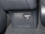 非常時やキャンプなどに役立つAC100Vコンセント付きです。
