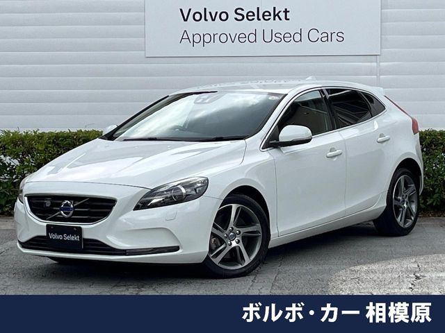V40 D4 SE ディーゼル 