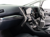 ★使いやすさや安全性を追求したステアリング周り!高級車ゆえにスイッチ類が多いのも特徴ですね!考え尽くされた配置ですぐに使いこなす事が出来ますのでご安心下さい!是非、体感してみて下さい!!