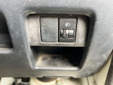 当社の車両は基本的に現状販売となりますので現車確認をお願い致します。遠方で現車確認ができない場合はノークレームノーリターンとなります。また外出が多いのでご来店の際は事前にご連絡をお願いいたします。