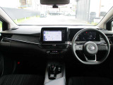 広々とした見晴らし角度を確保☆信号や標識の視認性が向上し、安全運転に貢献☆