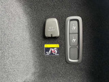 ■ラゲッジスペースには12Vのアクセサリーソケット付き!