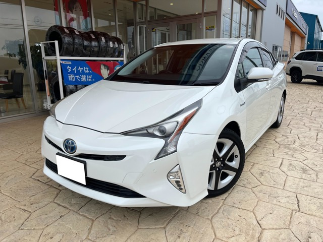 トヨタ プリウス 