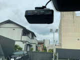 日産純正ドライブレコーダはオールインワンタイプ、フルハイビジョン録画対応で高精細な映像を記録できます。記録した映像は、ナビゲーションでその場で確認できます。