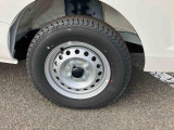 車両本体価格の一部を残価として据え置くことで、月々のお支払いを抑えることが出来ます。詳しくは、当店スタッフまでお気軽にお問い合わせください。