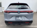 スタイリッシュで後方視界を考えた安定感のあるデザインです。