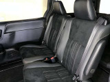 ゆとりある広々とした車内空間は、ドライブを始め買い物やレジャーなど、幅広く活躍します。一人でもみんなとでもお出かけを楽しみましょう!