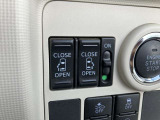 ★両側パワースライドドア★狭い駐車場や壁際などでの乗降りに便利です!操作はワイヤレスリモコン/室内のコントロールスイッチ/ドアハンドルで行えます!挟み込み防止機能付で安心!
